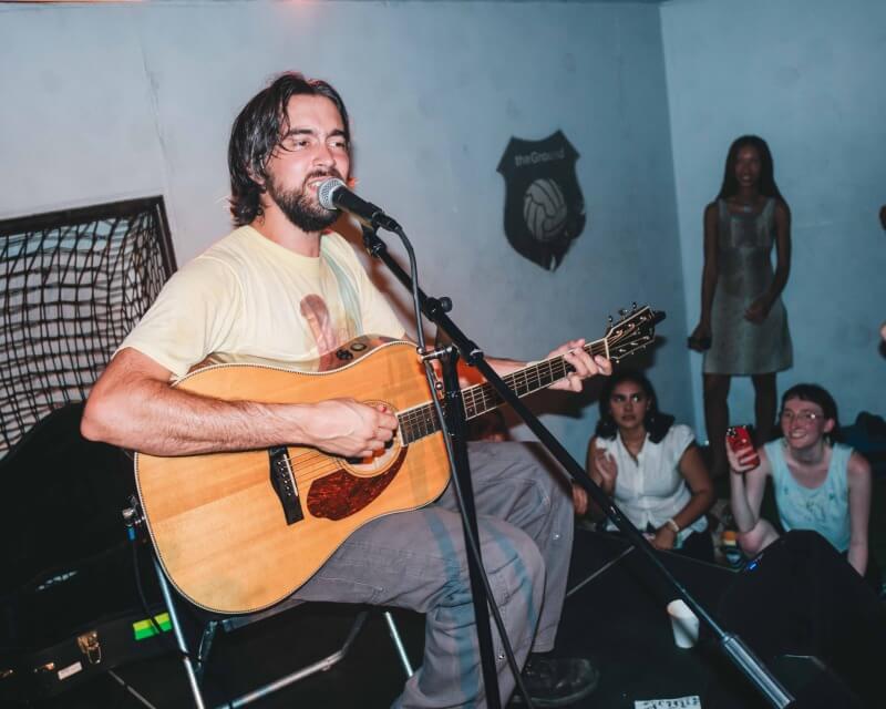 alex g