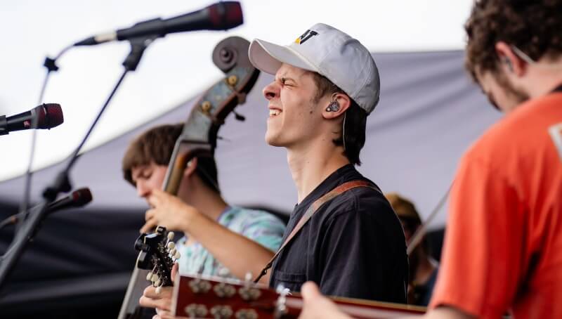 Watch Mountain Grass Unit’s Paste Session from the Northlands Festival