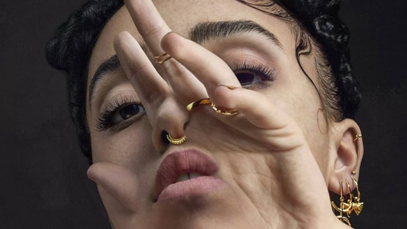 Now Hold That Pose For Me: FKA twigs’ M3LL155X at 10