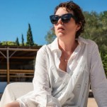 How Maggie Gyllenhaal’s The Lost Daughter Captures the Unease of Ferrante’s Novel