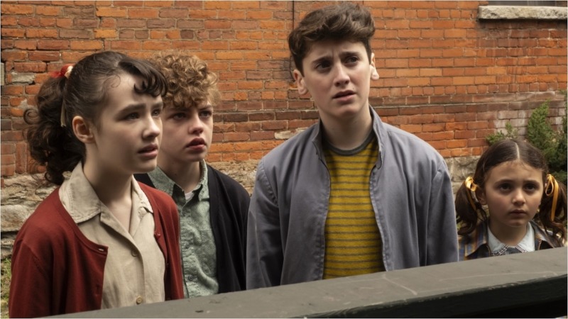 It: Welcome to Derry Sinks Like a Lead Balloon