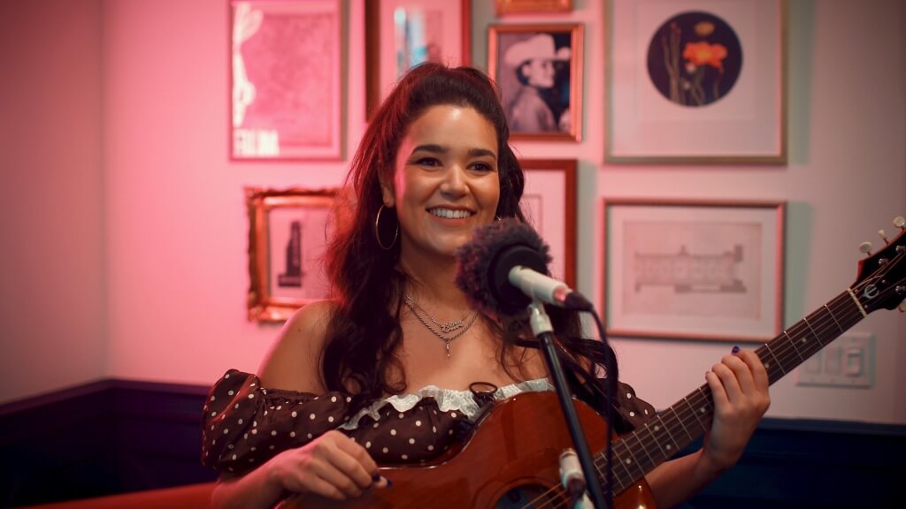 Emily Nenni - Full Session